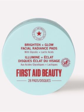 First aid beauty Facial Radiance Pads with Glycolic + Lactic Acids Travel Size